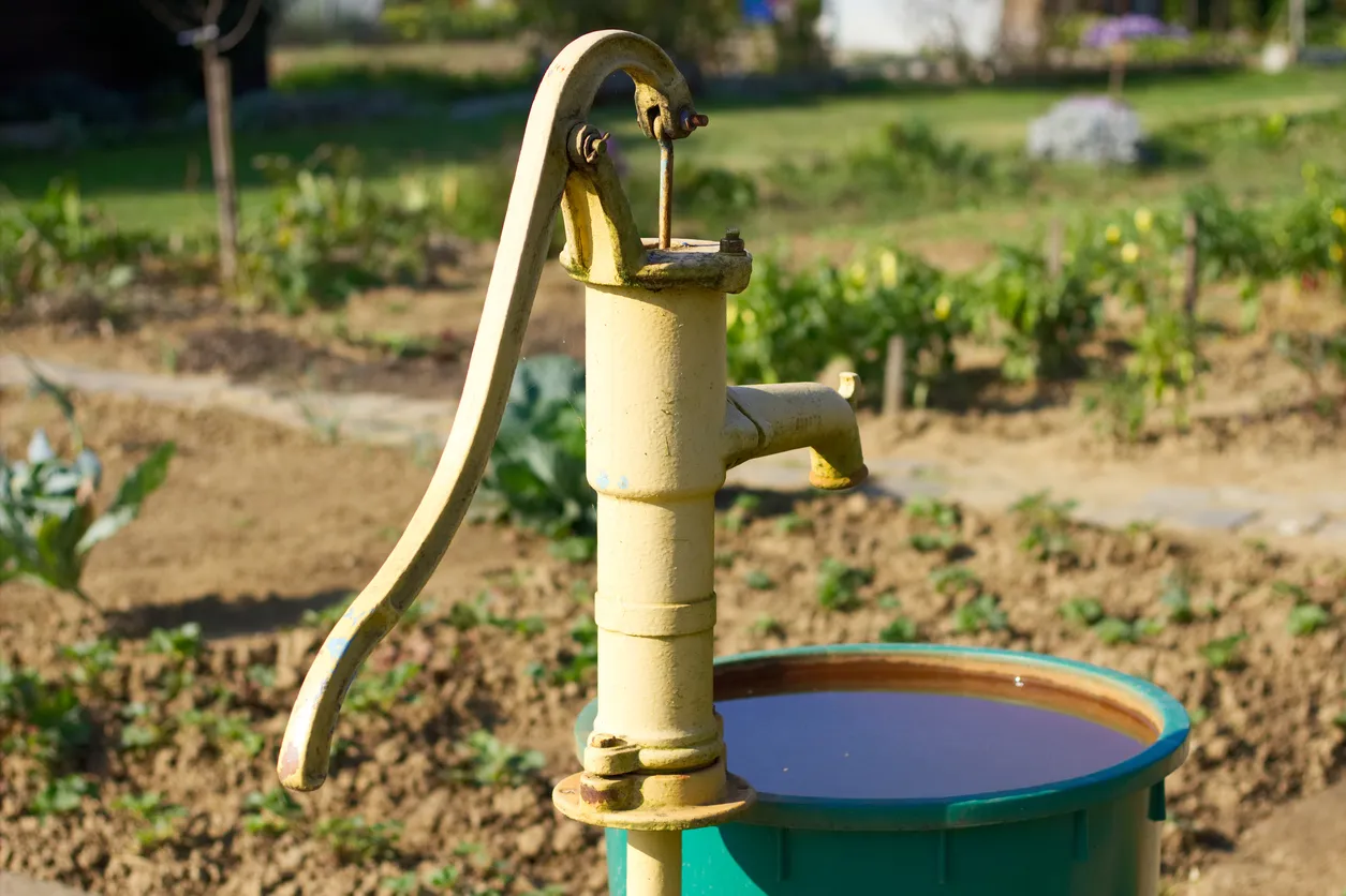 Well vs. Municipal Water: Which Solution Won’t Ruin You in 2026?